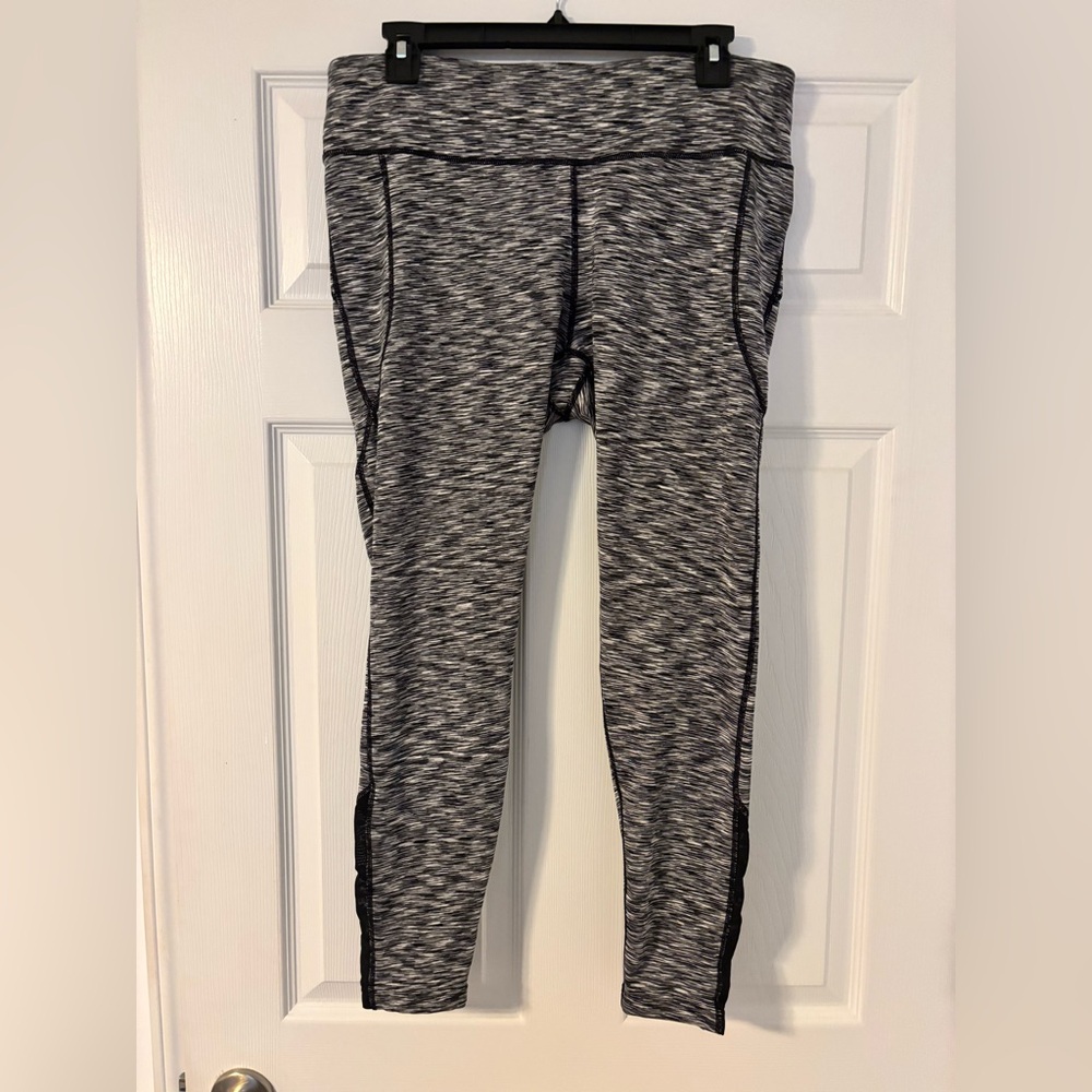 Warrior By Danica Patrick Black/Gray Athletic Leggings Womenโs Plus Size 1X